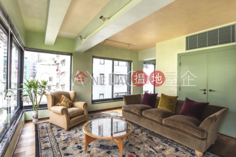 Stylish 2 bedroom on high floor | For Sale | Kwai Hoi Lau 季愷樓 _0