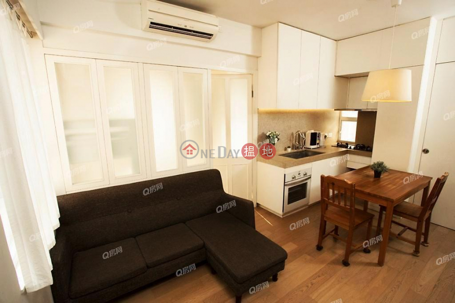 Chong Yip Centre | 2 bedroom Mid Floor Flat for Sale | Chong Yip Centre 創業中心 Sales Listings