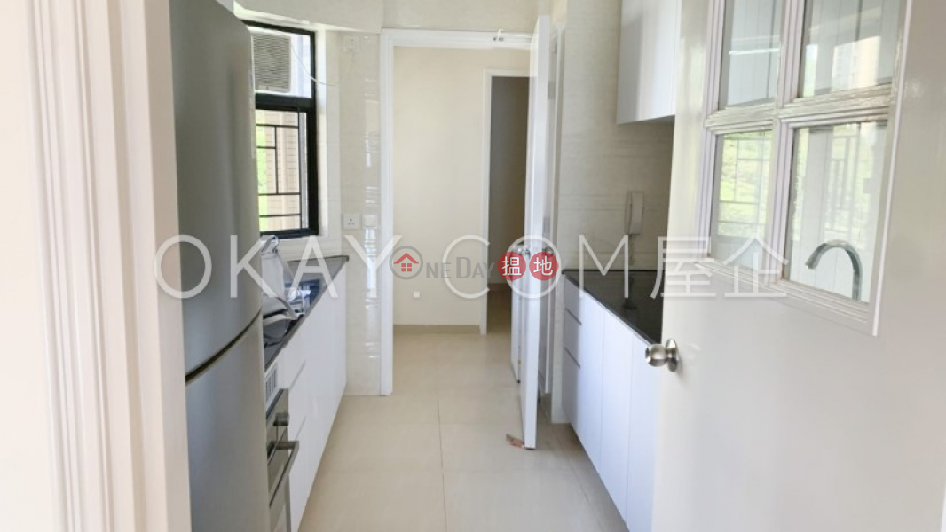 Stylish 3 bedroom with balcony & parking | Rental | Cavendish Heights Block 8 嘉雲臺 8座 Rental Listings