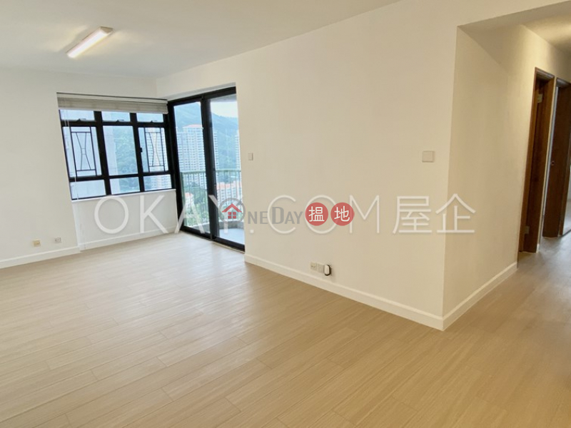 Intimate 3 bedroom on high floor with balcony | For Sale, 9 Discovery Bay Road | Lantau Island, Hong Kong | Sales HK$ 8M