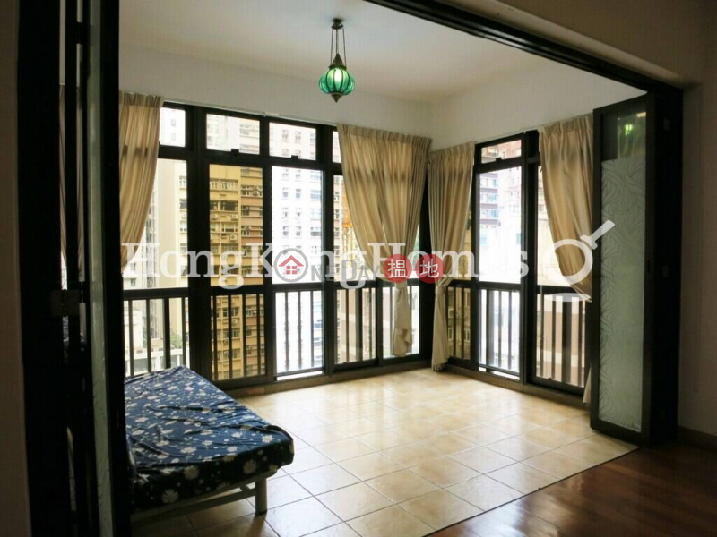 3 Bedroom Family Unit for Rent at Manly Mansion, 69A-69B Robinson Road | Western District | Hong Kong, Rental, HK$ 58,000/ month