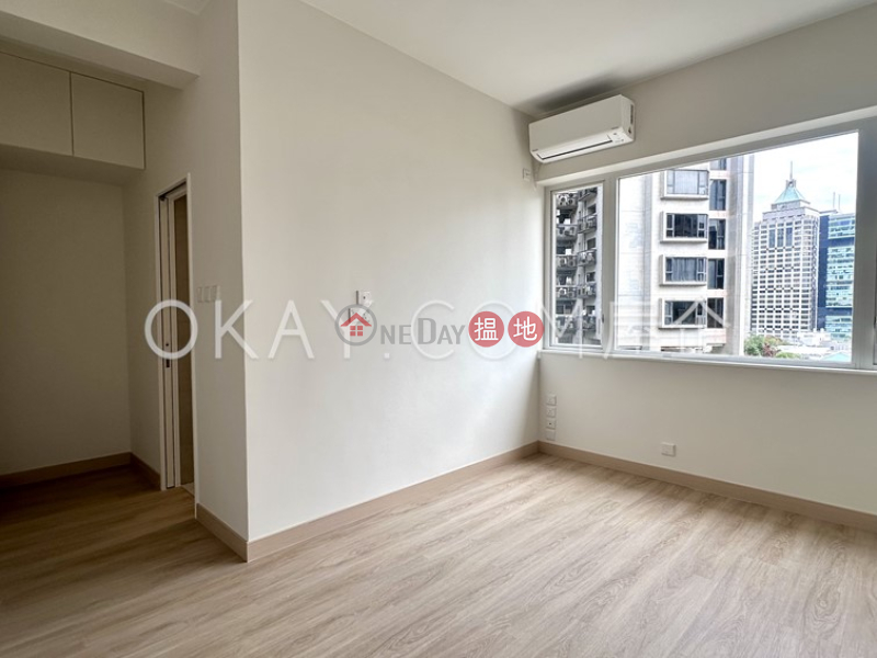 HK$ 85,000/ month, Chenyu Court Central District Exquisite 3 bedroom with parking | Rental