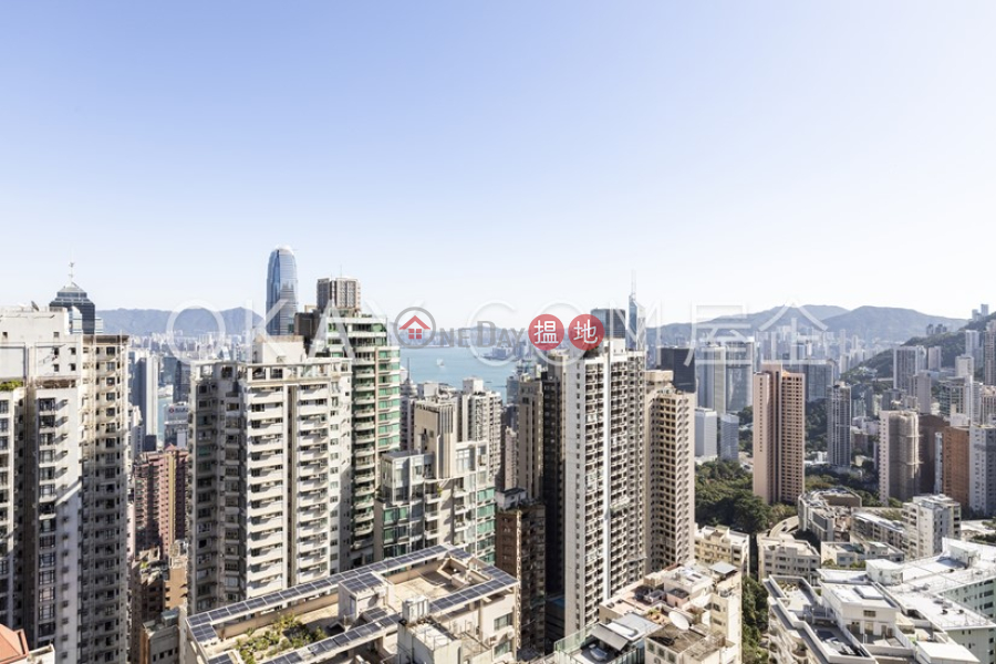 Efficient 3 bed on high floor with sea views & balcony | For Sale | Pearl Gardens 明珠台 Sales Listings