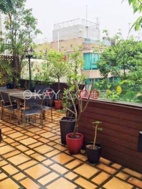 Stylish 2 bedroom with terrace & parking | Rental | Gallant Place 嘉逸居 _0