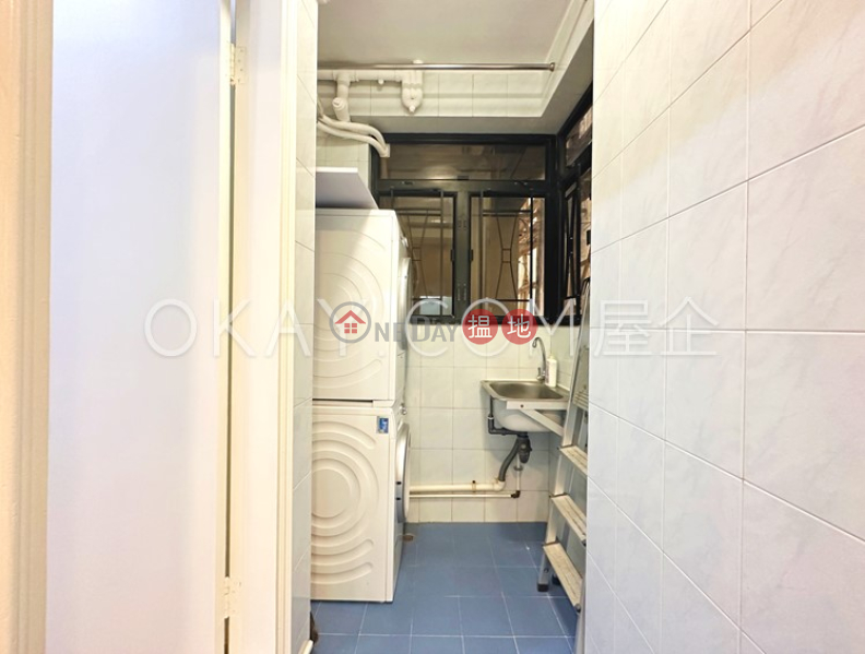 Lovely 3 bedroom with balcony & parking | Rental | Elegant Terrace Tower 2 慧明苑2座 Rental Listings