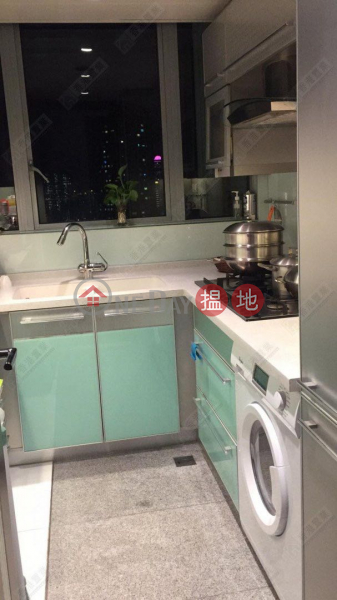 Two bedrooms, one suite, and one study in The Harbourside, 1 Austin Road West | Yau Tsim Mong Hong Kong Sales, HK$ 28M