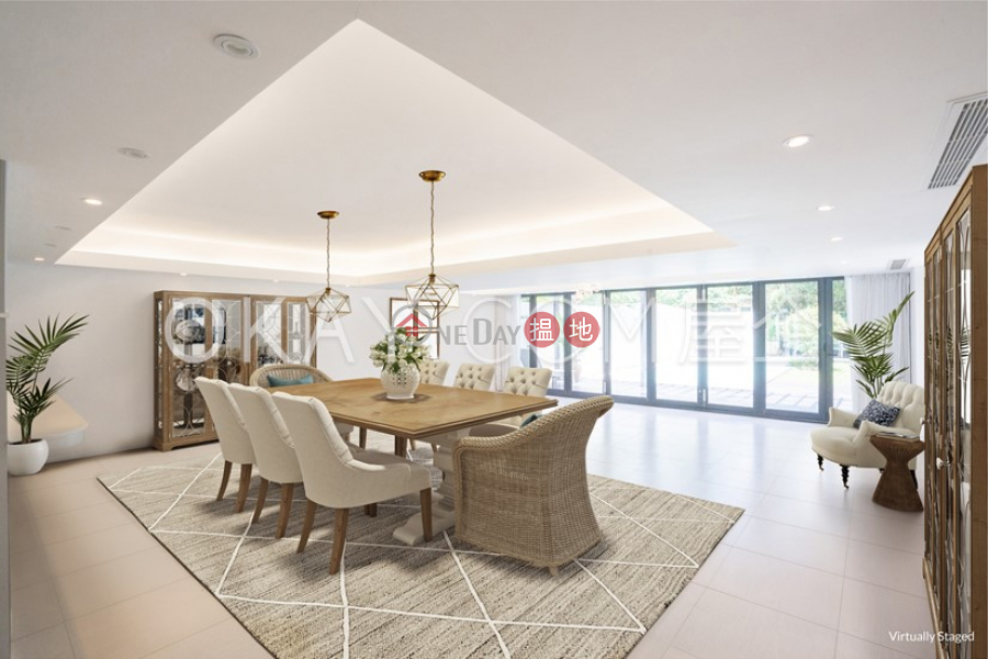 Lovely house with rooftop & parking | For Sale | Springfield Gardens 春暉閣 Sales Listings