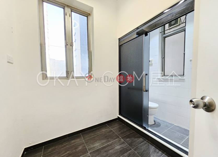 Property Search Hong Kong | OneDay | Residential Sales Listings Beautiful 2 bedroom on high floor | For Sale