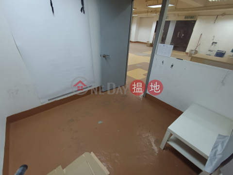 Vacant for sale, suitable for warehouses and office buildings, fully equipped with air conditioning. | Goodview Industrial Building 好景工業大廈 _0