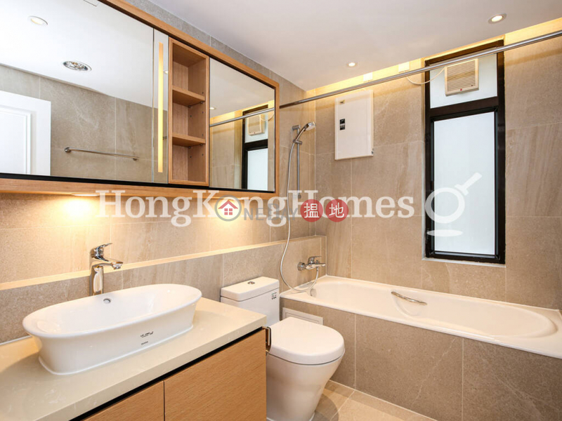 3 Bedroom Family Unit for Rent at Chung Tak Mansion, 2 Magazine Gap Road | Central District | Hong Kong, Rental HK$ 130,000/ month