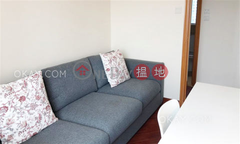 Nicely kept 2 bedroom with harbour views | Rental | The Arch Star Tower (Tower 2) 凱旋門觀星閣(2座) _0
