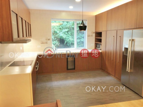 Unique 2 bedroom with rooftop | Rental, 15-17 Village Terrace 山村臺 15-17 號 | Wan Chai District (OKAY-R82125)_0