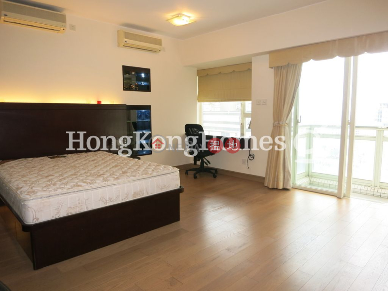 HK$ 9.8M | Centrestage, Central District | Studio Unit at Centrestage | For Sale