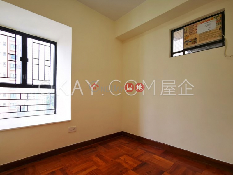 HK$ 25,400/ month, Tower 125 Central District | Generous 3 bedroom on high floor | Rental