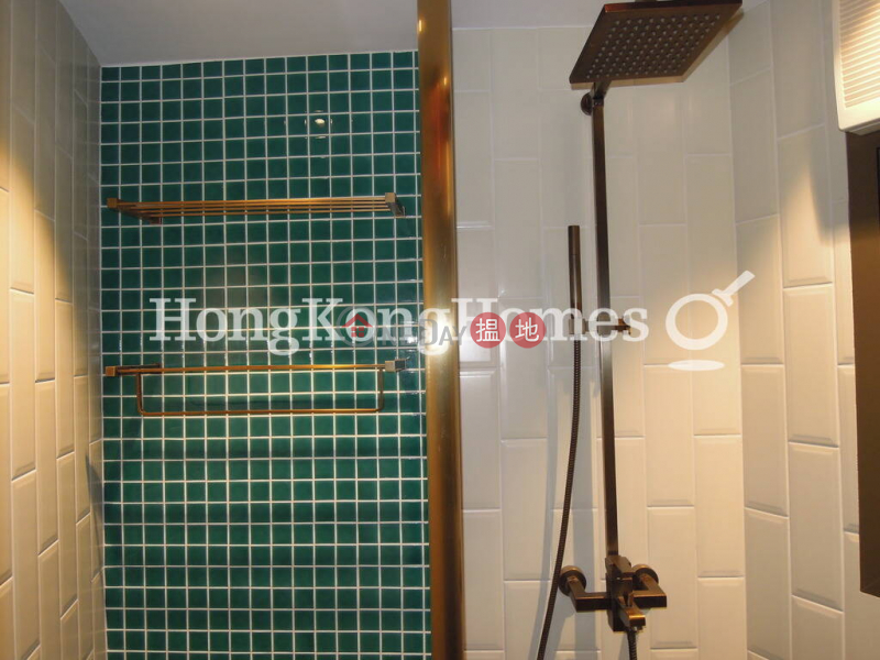 Property Search Hong Kong | OneDay | Residential Sales Listings 1 Bed Unit at Hollywood Building | For Sale