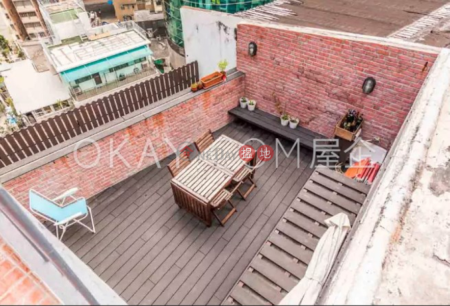 Intimate 1 bedroom on high floor with rooftop & terrace | Rental | 8-10 Morrison Hill Road 摩理臣山道8-10號 Rental Listings