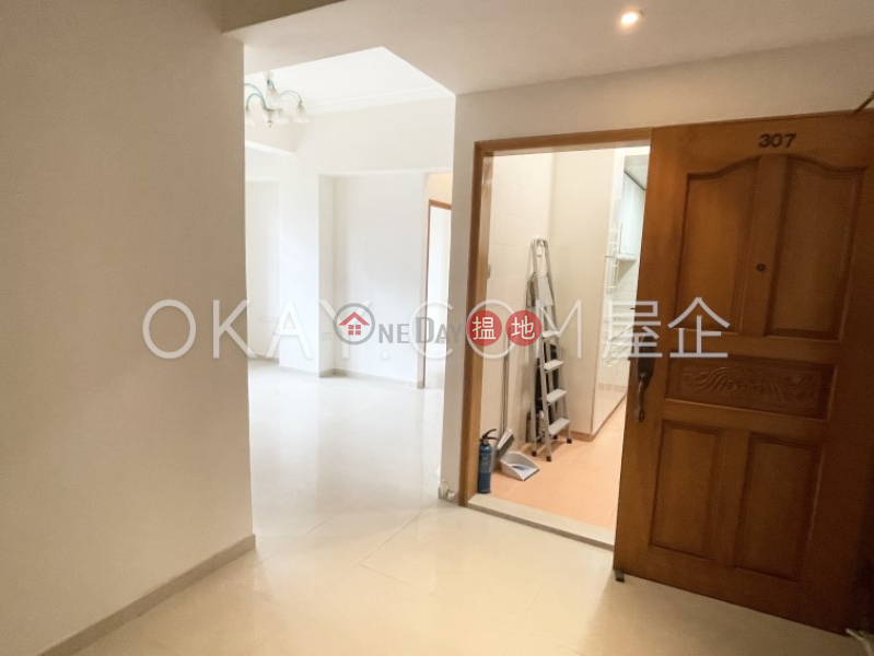 Property Search Hong Kong | OneDay | Residential Sales Listings Elegant 2 bedroom in Mid-levels West | For Sale