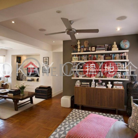 Popular 2 bedroom in Mid-levels West | Rental