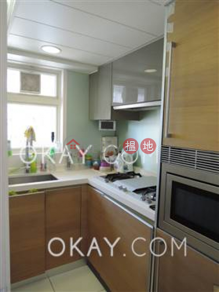 Unique 2 bedroom with balcony | For Sale, 108 Hollywood Road | Central District | Hong Kong, Sales | HK$ 10M