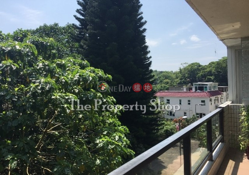 HK$ 6.95M Lung Mei Village, Sai Kung | Top Floor Apt with Roof Terrace