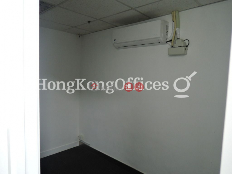 New Hennessy Tower, Low | Office / Commercial Property, Rental Listings HK$ 34,997/ month