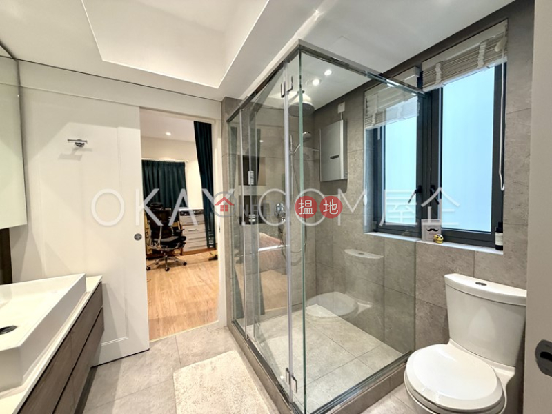 HK$ 83,000/ 月-崇華大廈中區-3房2廁,實用率高,連租約發售,連車位崇華大廈出租單位