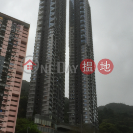 Stylish 2 bedroom with balcony | For Sale | Serenade 上林 _0