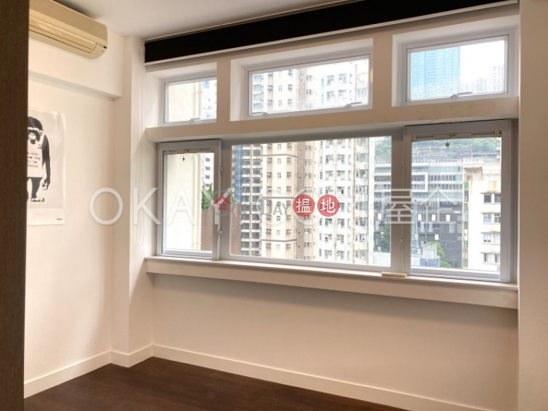 HK$ 42,000/ month | Smiley Court Wan Chai District Stylish 2 bedroom with parking | Rental
