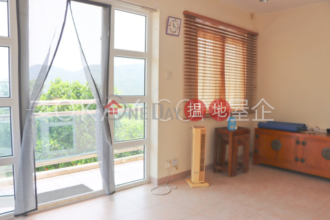 Intimate house with sea views & balcony | For Sale | 48 Sheung Sze Wan Village 相思灣村48號 _0