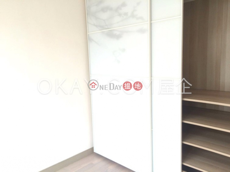 HK$ 39,000/ month | The Oakhill, Wan Chai District | Nicely kept 2 bedroom on high floor with balcony | Rental