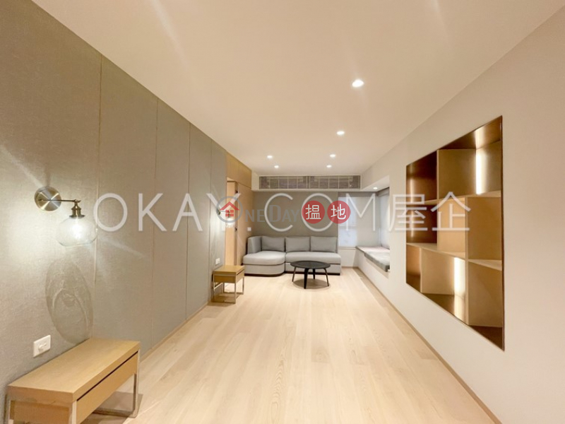 HK$ 62M | Island Lodge, Eastern District | Stylish 2 bedroom on high floor with parking | For Sale
