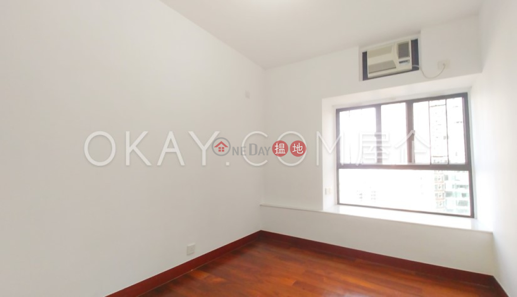 Lovely 3 bedroom with parking | Rental, Blessings Garden 殷樺花園 Rental Listings | Western District (OKAY-R76586)