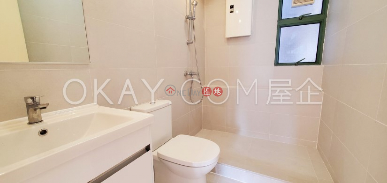 Stylish 3 bedroom on high floor | For Sale, 70 Robinson Road | Western District Hong Kong, Sales, HK$ 28M