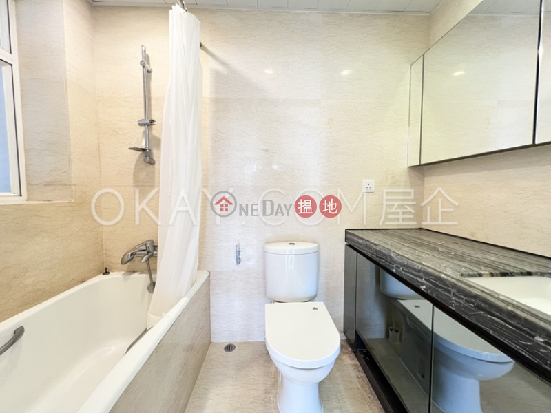 Gorgeous 2 bedroom in Mid-levels Central | Rental | Valverde 蔚皇居 Rental Listings