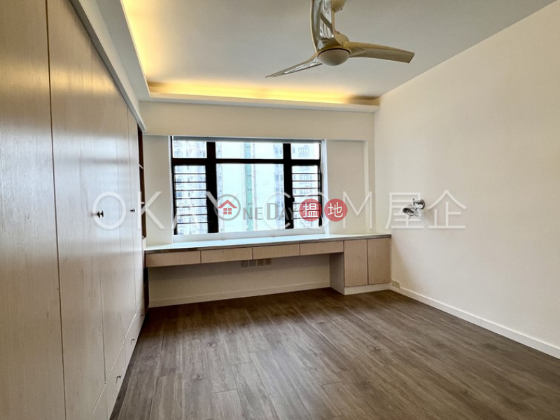 Efficient 3 bedroom with balcony & parking | Rental | 10 Kotewall Road | Western District Hong Kong | Rental HK$ 65,000/ month