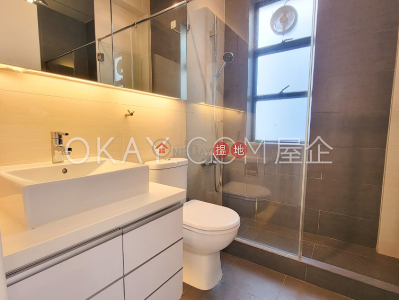 Elegant 2 bedroom on high floor | Rental, Panorama Gardens 景雅花園 Rental Listings | Western District (OKAY-R90695)