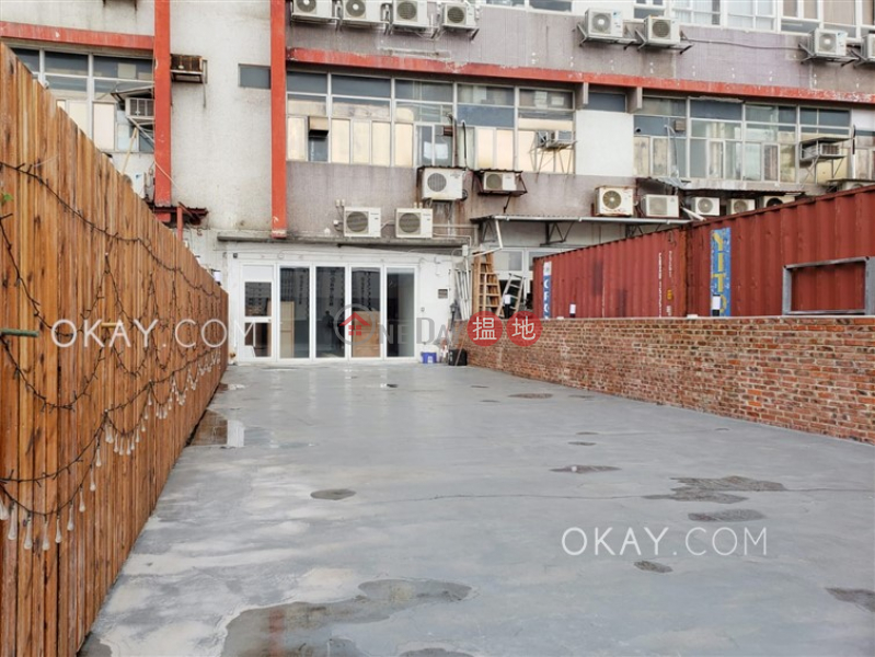 HK$ 10.00M | Chai Wan Industrial City Phase 1, Chai Wan District, Tasteful with sea views & terrace | For Sale