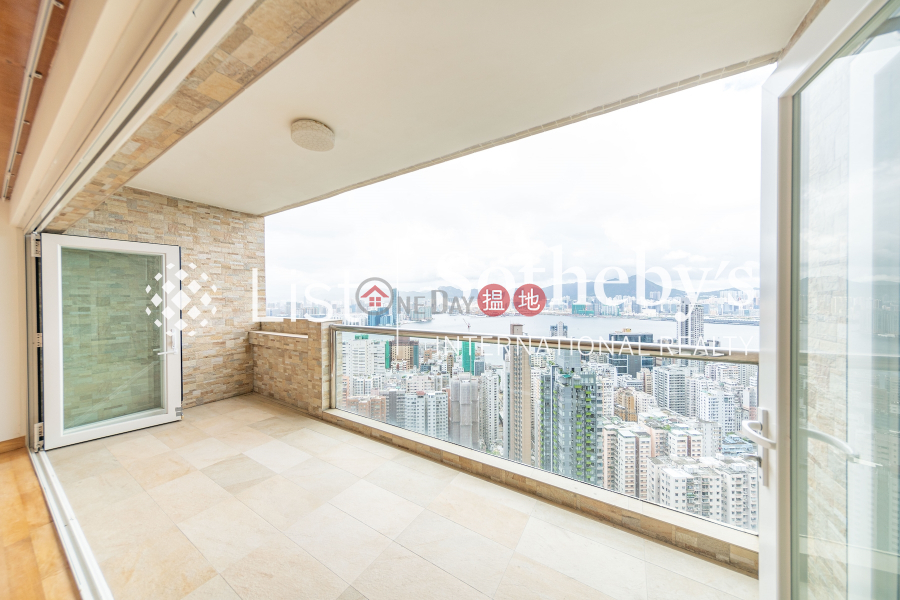 Property for Rent at Summit Court with 3 Bedrooms | Summit Court 雲峰大廈 Rental Listings