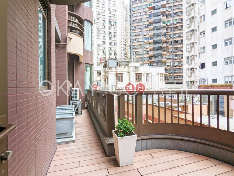 HK$ 31,000/ month | Castle One By V Western District, Unique 1 bedroom with terrace | Rental