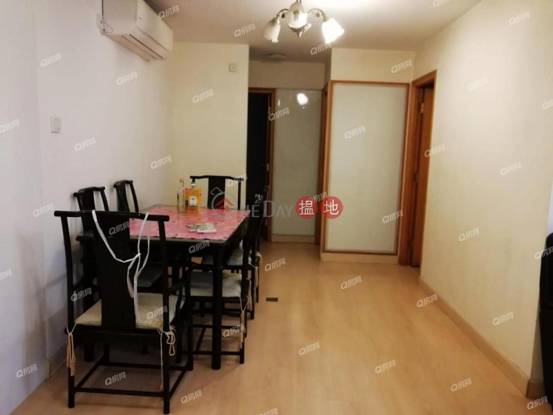 HK$ 43,000/ month | Block 4 Phoenix Court | Wan Chai District, Block 4 Phoenix Court | 3 bedroom Low Floor Flat for Rent