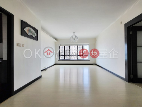 Nicely kept 3 bedroom with parking | For Sale | Imperial Court 帝豪閣 _0