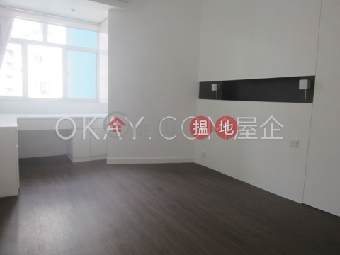 Efficient 3 bedroom with balcony | For Sale | Monticello 滿峰台 _0