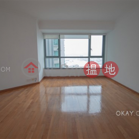 Luxurious 3 bed on high floor with harbour views | Rental | 80 Robinson Road 羅便臣道80號 _0