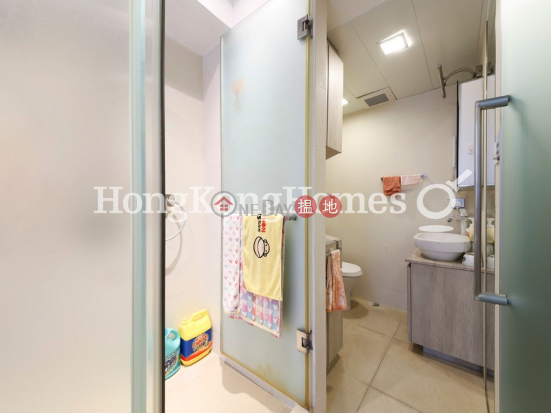 Property Search Hong Kong | OneDay | Residential, Sales Listings 2 Bedroom Unit at Luen Wo Building | For Sale