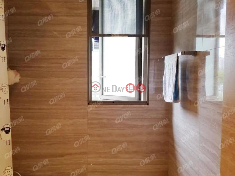 Property Search Hong Kong | OneDay | Residential Rental Listings | The Mediterranean Tower 1 | 3 bedroom Mid Floor Flat for Rent
