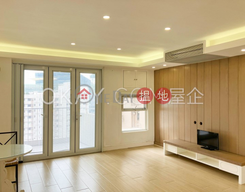 Elegant 3 bedroom with balcony & parking | For Sale | Block 45-48 Baguio Villa 碧瑤灣45-48座 _0