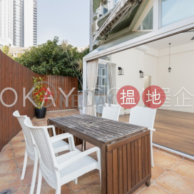 Luxurious 3 bedroom with terrace & parking | For Sale | Albany Court 雅鑾閣 _0