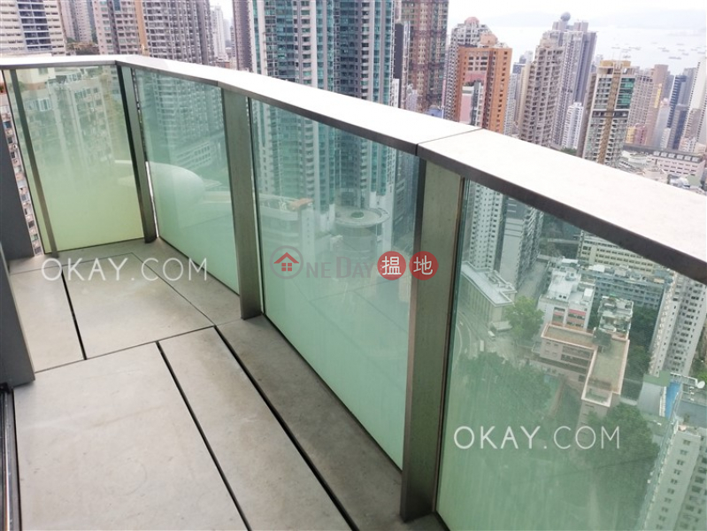 Stylish 3 bed on high floor with sea views & balcony | For Sale | Argenta 珒然 Sales Listings