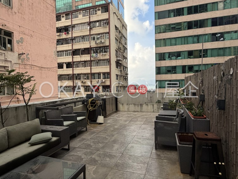 Charming 1 bedroom on high floor with rooftop | Rental | Augury 130 AUGURY 130 Rental Listings