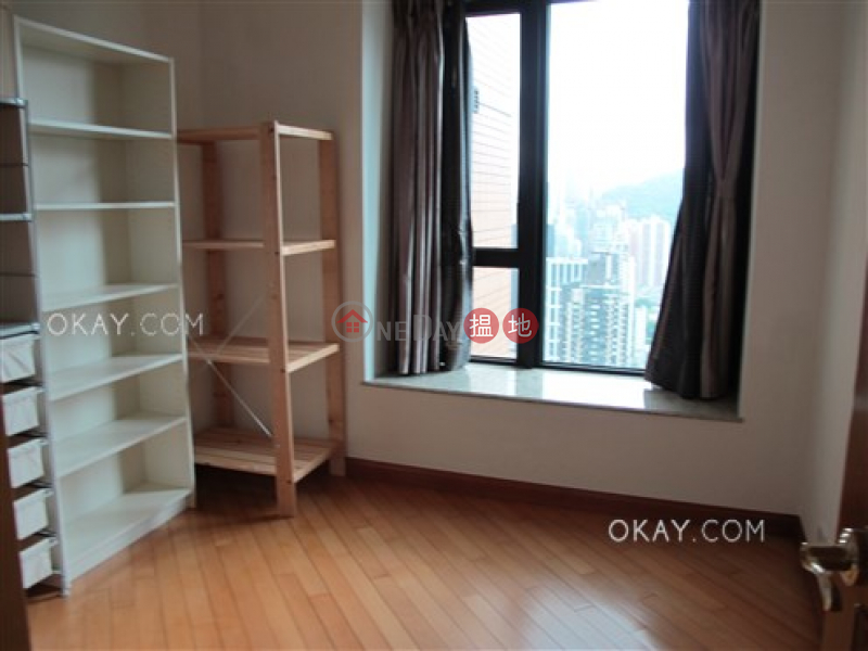 HK$ 125,000/ month The Leighton Hill | Wan Chai District | Exquisite 4 bed on high floor with racecourse views | Rental